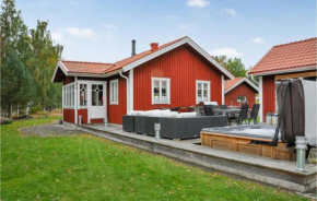 Stunning Home In Karlstad With Sauna